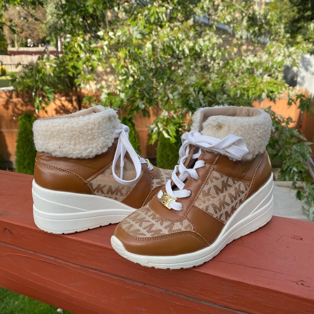 Michael kors boots